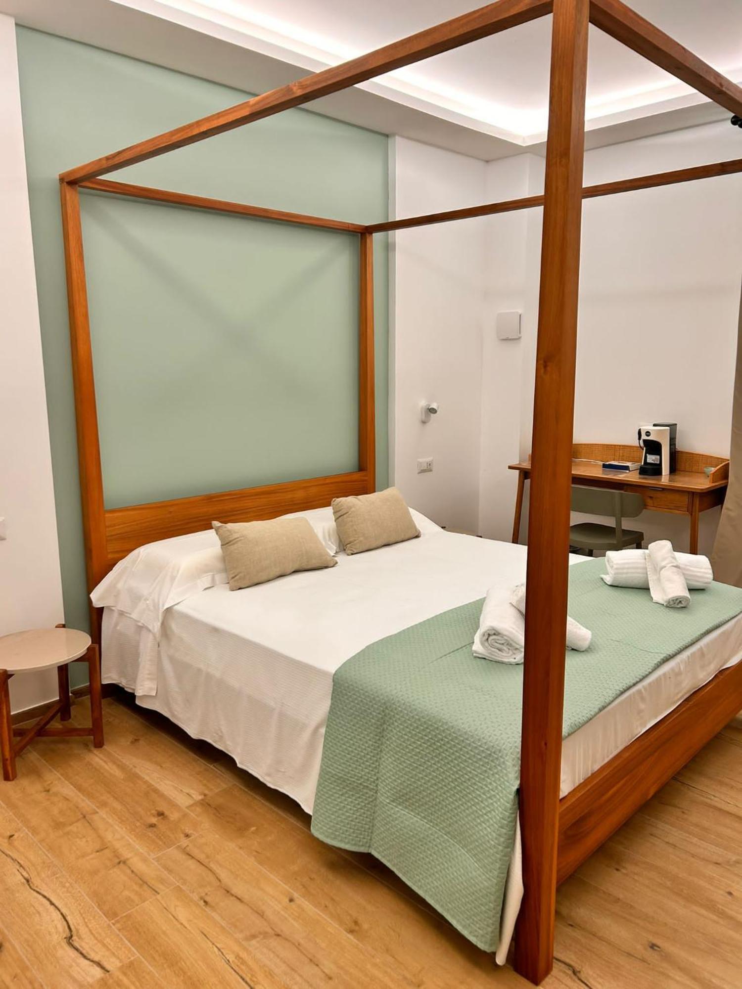 Mensos Rooms Olbia Zewnętrze zdjęcie