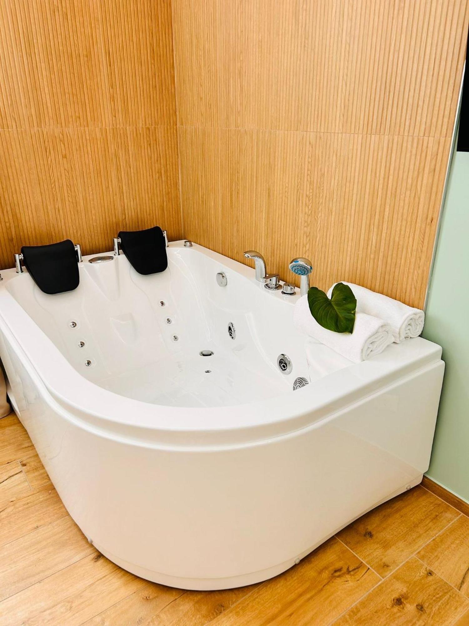Mensos Rooms Olbia Zewnętrze zdjęcie